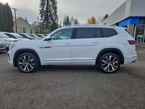 2026 Volkswagen Atlas 2.0T SEL Premium R-Line 4MOTION