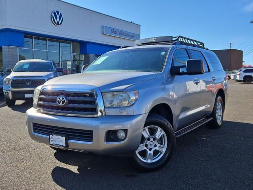 2013 Toyota Sequoia SR5