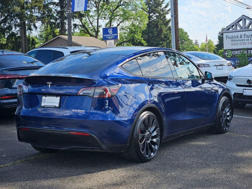 Deep Blue Metallic 2022 Tesla Model Y Performance Dual Motor All-Wheel Drive