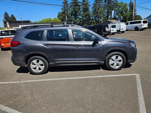2022 Subaru Ascent Base 8-Passenger