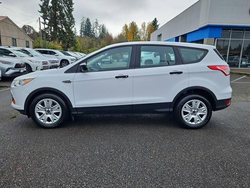 2016 Ford Escape S