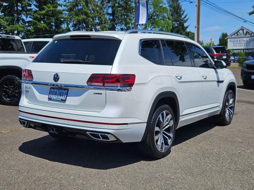 Opal White Pearl 2023 Volkswagen Atlas 3.6L SEL Premium
