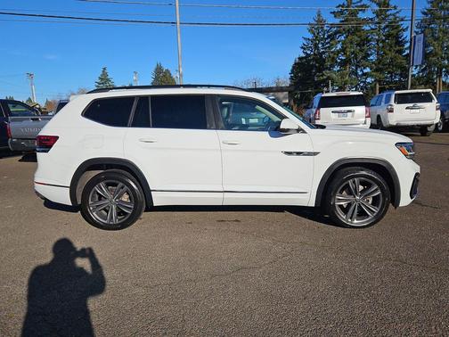 2021 Volkswagen Atlas 3.6L SE w/Technology