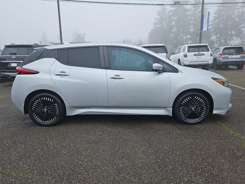 2023 Nissan Leaf SV PLUS 60 kWh