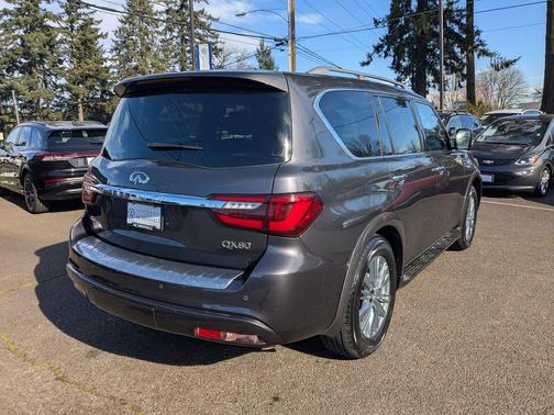 2024 INFINITI QX80 Luxe