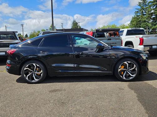 Brilliant Black 2023 Audi e-tron Sportback S line Premium Plus