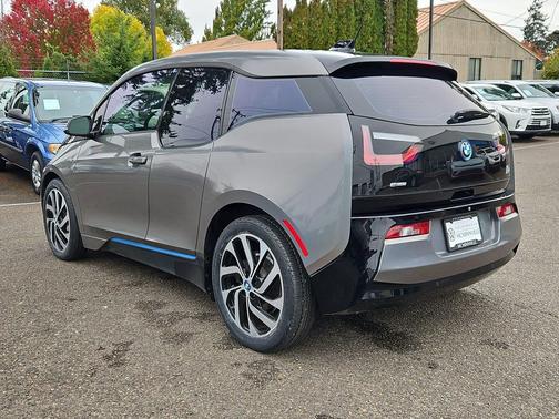2016 BMW i3 Base w/Range Extender