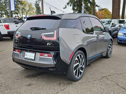 2016 BMW i3 Base w/Range Extender