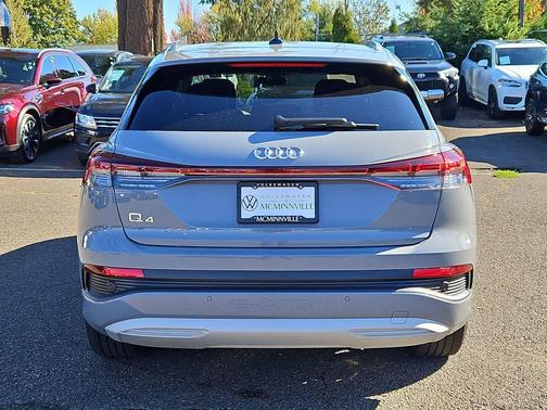 2023 Audi Q4 e-tron Premium Plus 40 RWD