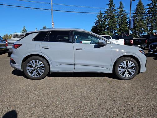 2023 Audi Q4 e-tron Premium Plus 40 RWD