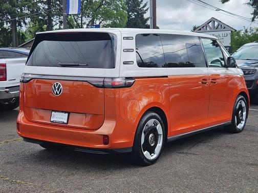 Energetic Orange 2025 Volkswagen ID. Buzz Pro S Plus