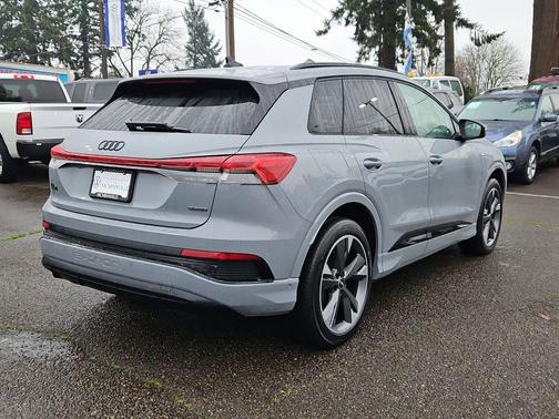 2023 Audi Q4 e-tron Premium Plus 50 quattro