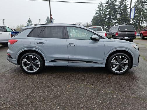 2023 Audi Q4 e-tron Premium Plus 50 quattro