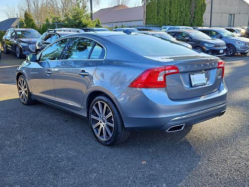 2017 Volvo S60 Inscription T5
