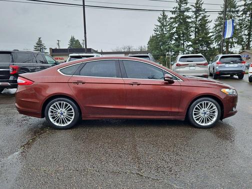 2015 Ford Fusion SE