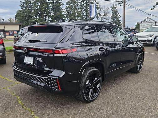 2026 Volkswagen Tiguan 2.0T SE R-Line Black 4MOTION