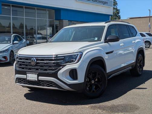 2025 Volkswagen Atlas 2.0T Peak Edition