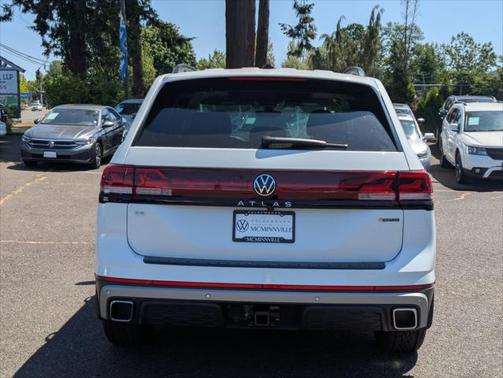 2025 Volkswagen Atlas 2.0T Peak Edition