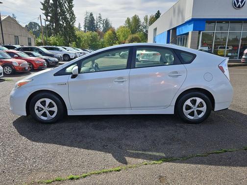 2015 Toyota Prius Three