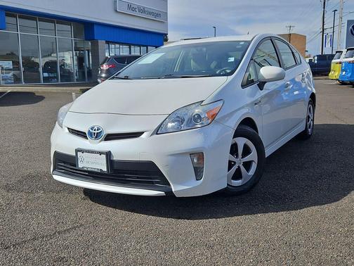 2015 Toyota Prius Three