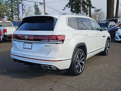 2026 Volkswagen Atlas 2.0T SEL Premium R-Line 4MOTION