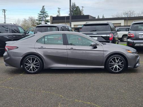 Predawn Gray Mica 2023 Toyota Camry SE