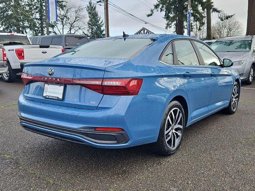 2025 Volkswagen Jetta 1.5T SE