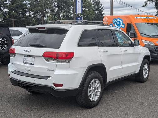 2019 Jeep Grand Cherokee Laredo