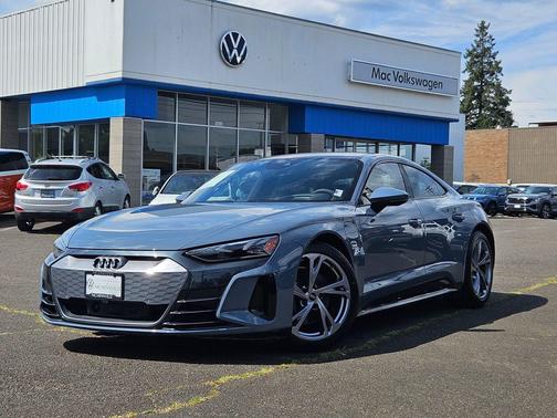 Kemora Gray Metallic 2022 Audi e-tron GT Prestige