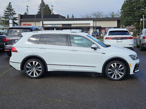 2019 Volkswagen Tiguan 2.0T SEL R-Line 4MOTION