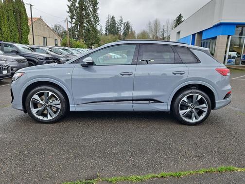 2023 Audi Q4 e-tron Premium Plus 50 quattro
