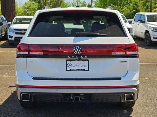 2025 Volkswagen Atlas 2.0T Peak Edition