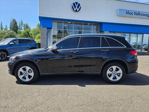 2017 Mercedes-Benz GLC 300 4MATIC