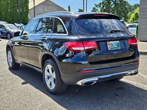 2017 Mercedes-Benz GLC 300 4MATIC