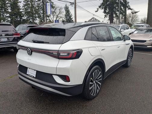 2023 Volkswagen ID.4 Pro S Plus