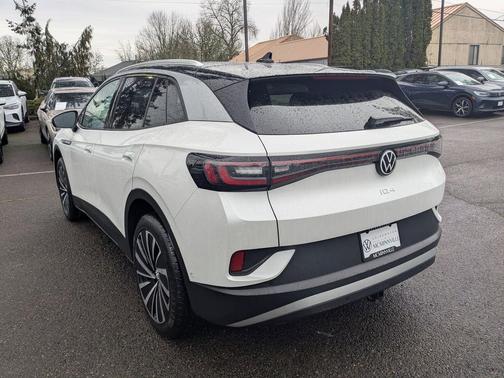 2023 Volkswagen ID.4 Pro S Plus