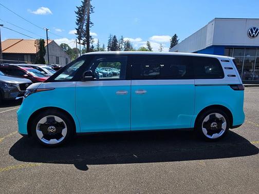 Candy White 2025 Volkswagen ID. Buzz Pro S