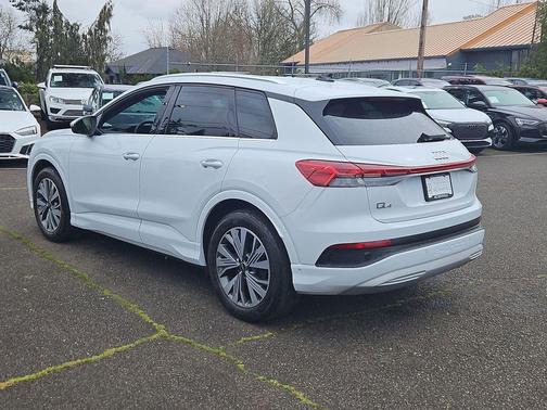 2023 Audi Q4 e-tron Premium Plus 40 RWD