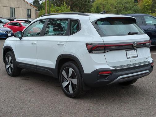 2025 Volkswagen Taos 1.5T S