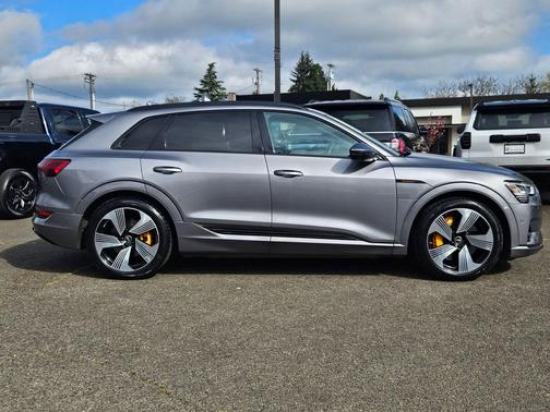 Typhoon Gray Metallic 2023 Audi e-tron Premium Plus quattro
