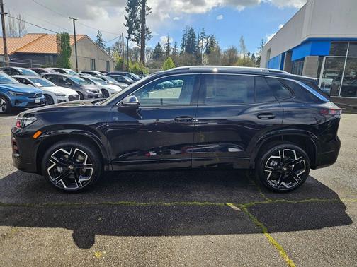 2026 Volkswagen Tiguan 2.0T SEL R-Line 4MOTION