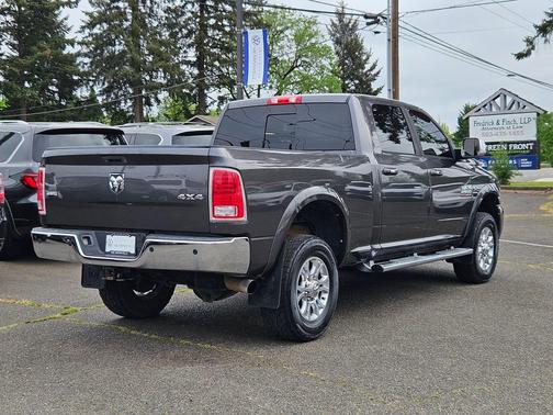 Granite Crystal Metallic Clearcoat 2014 RAM 2500 Laramie
