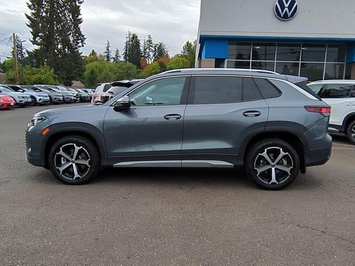 2025 Volkswagen Tiguan 2.0T SE 4MOTION