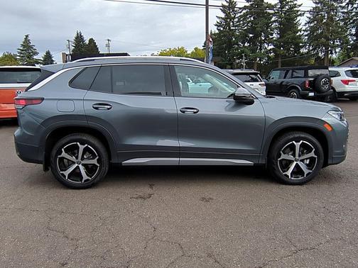 2025 Volkswagen Tiguan 2.0T SE 4MOTION