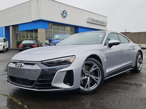 2022 Audi e-tron GT Premium Plus