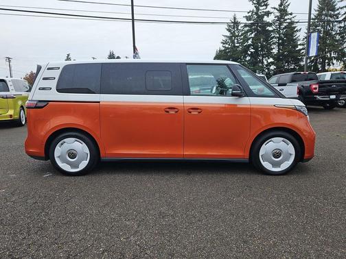 2025 Volkswagen ID. Buzz 1st Edition with 4MOTION