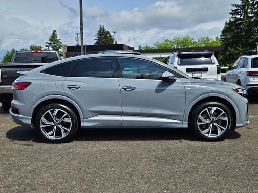 Pebble Gray 2023 Audi Q4 e-tron Prestige 50 quattro