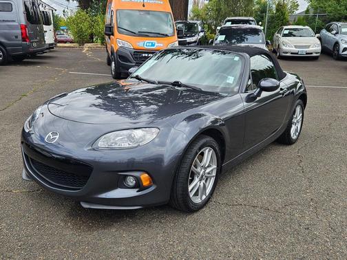 2015 Mazda MX-5 Miata Sport