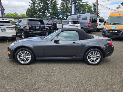 2015 Mazda MX-5 Miata Sport