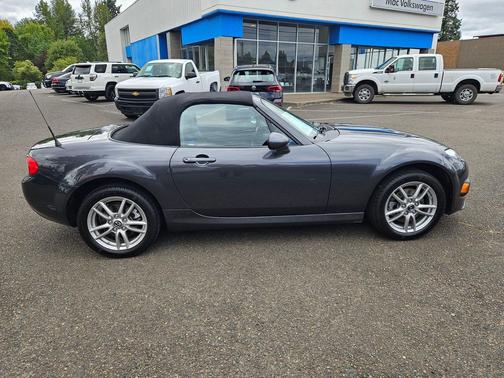 2015 Mazda MX-5 Miata Sport